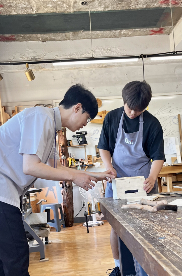 250725 중고등부 목공수업 (21).jpg