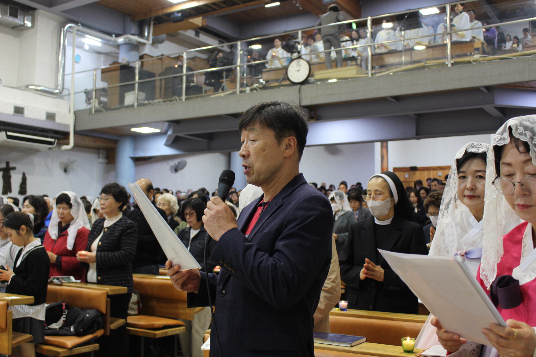 2504119 파스카성야_4성찬전례 (2).JPG