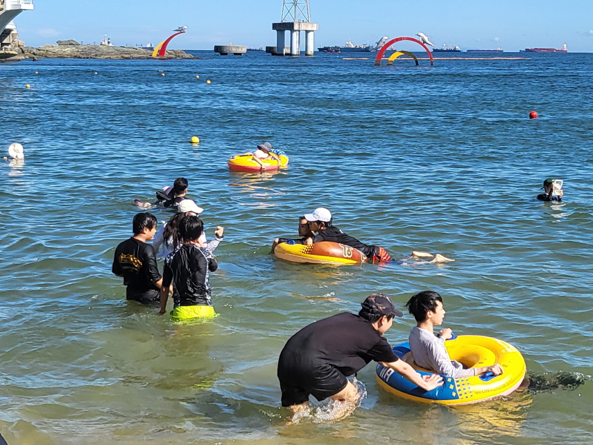 250725 중고등부 해수욕 (1).jpg