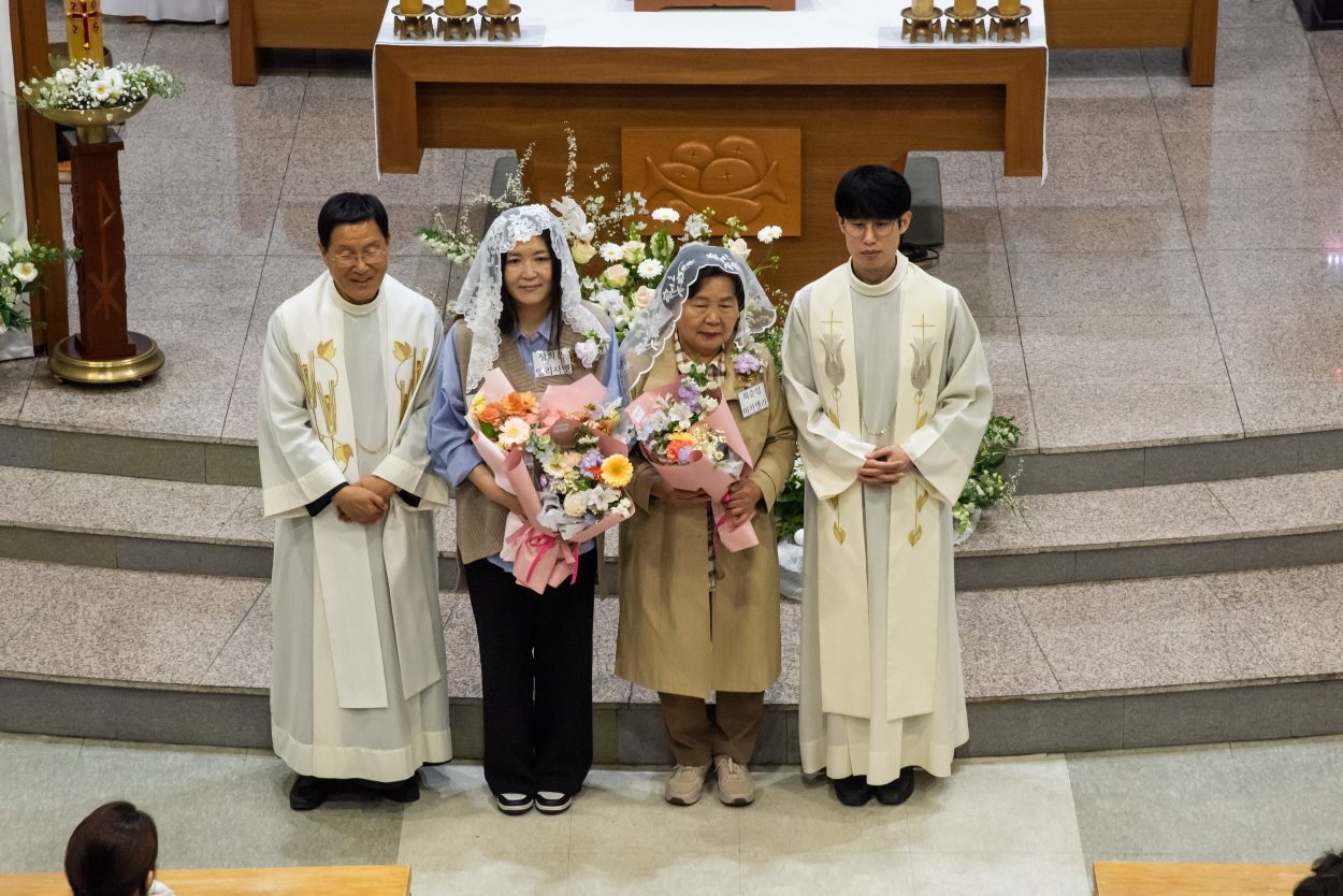 250420 세례식_사진(개인위) (10).jpg