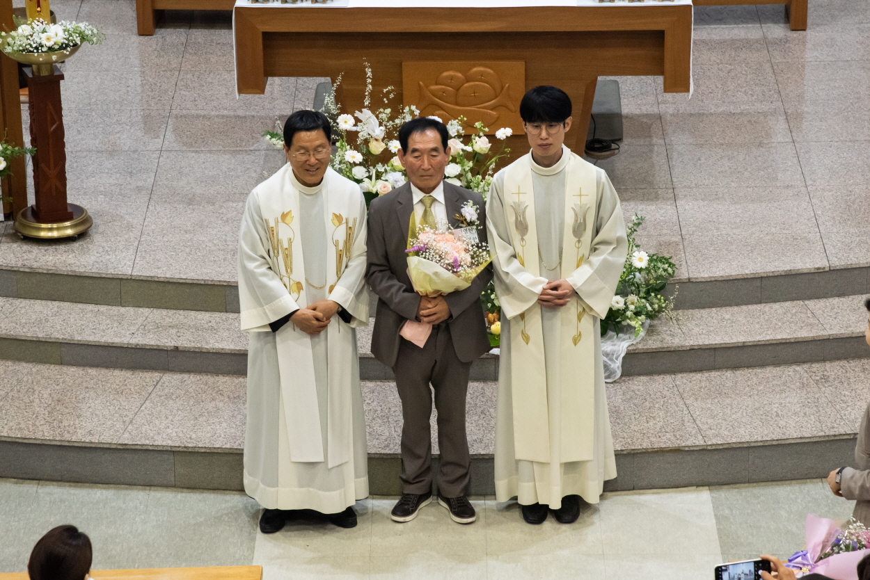 250420 세례식_사진(개인위) (9).jpg