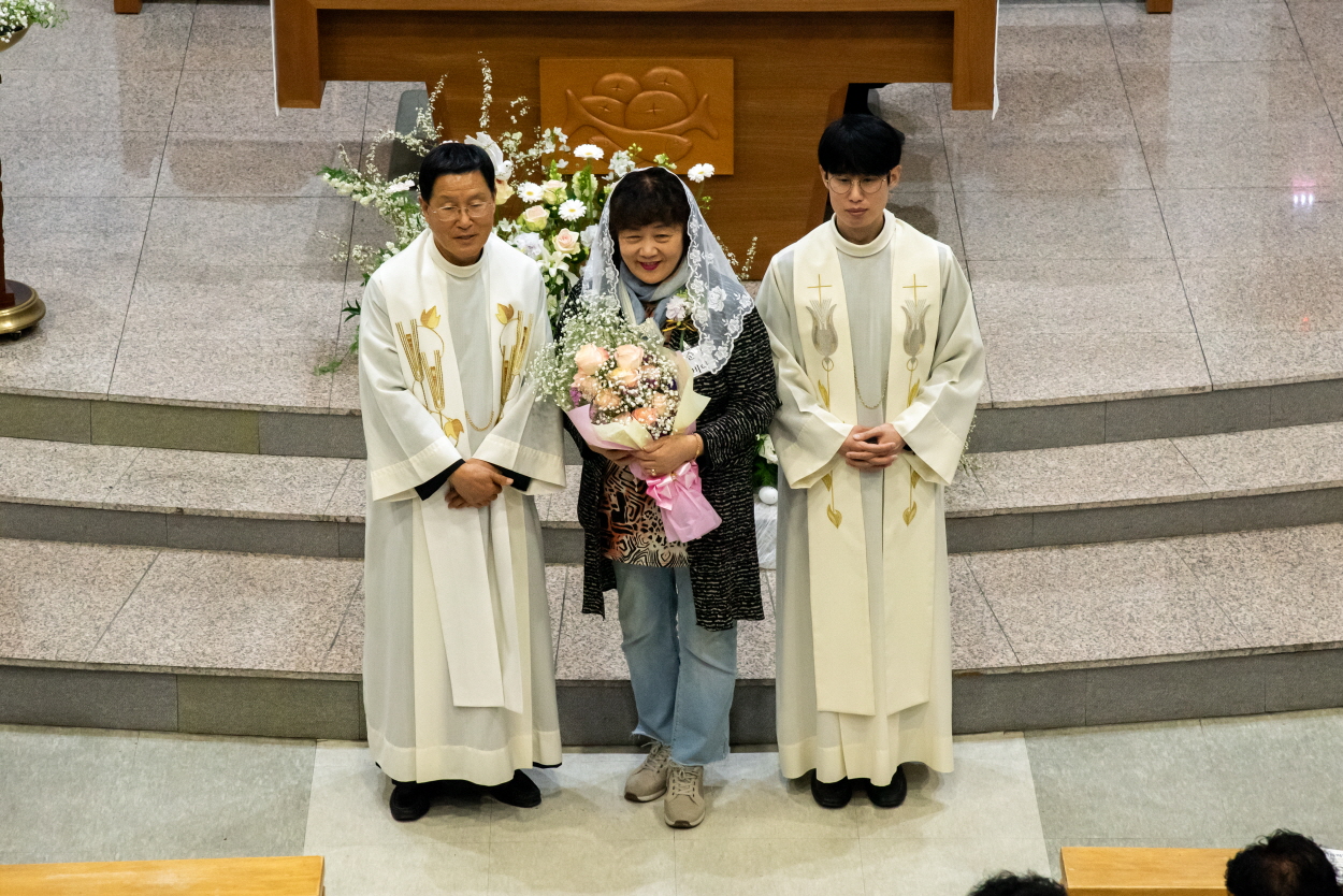 250420 세례식_사진(개인위) (2).jpg