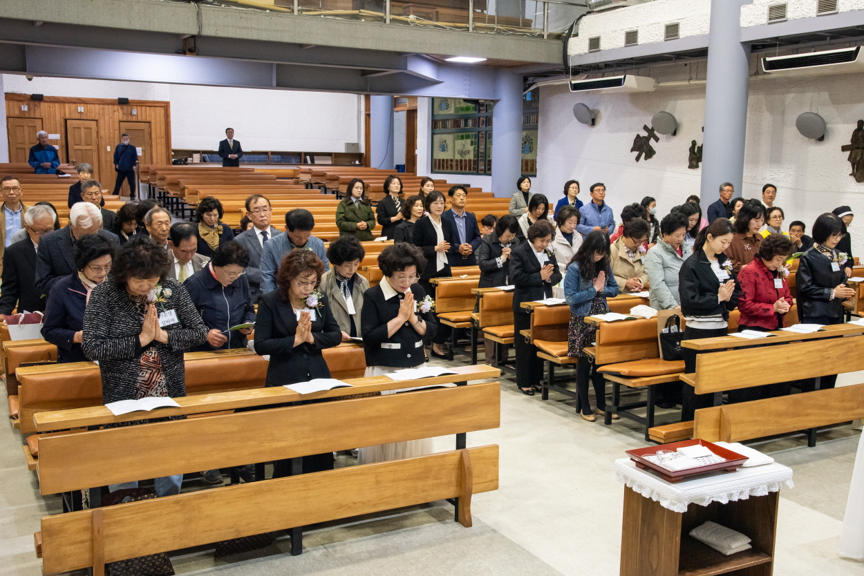 250420 세례식 (14).jpg