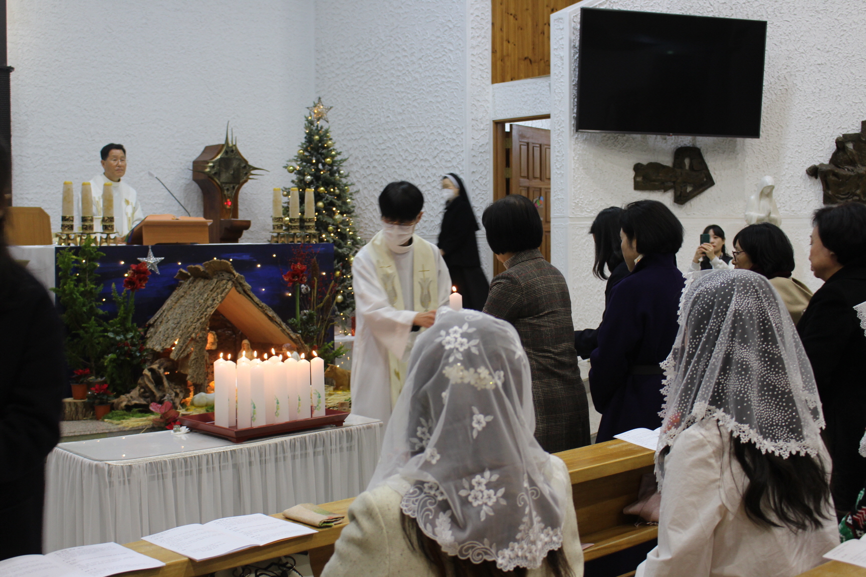 251225 세례식 (54).JPG