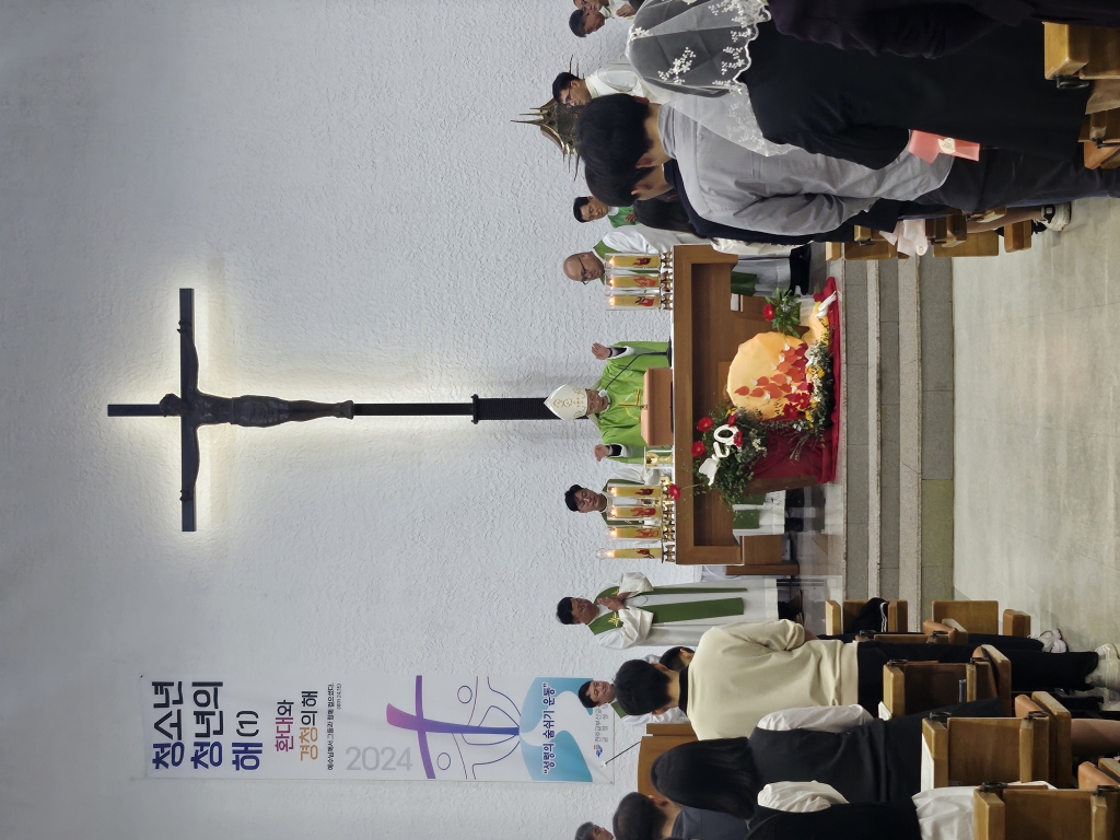2410274 본당의날 견진성사 (21).jpg