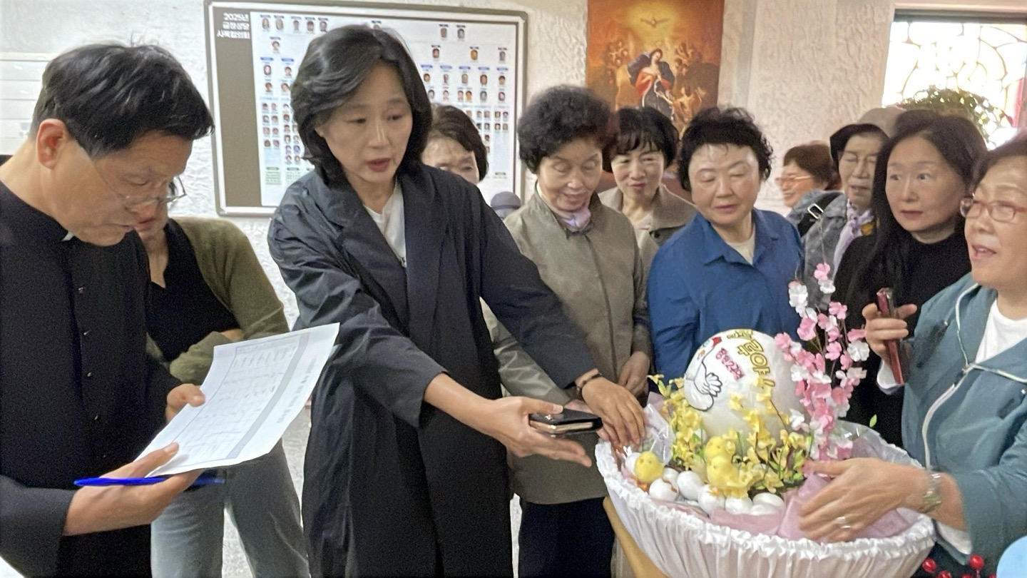 250419 부활계란전시 행사 (10).jpg