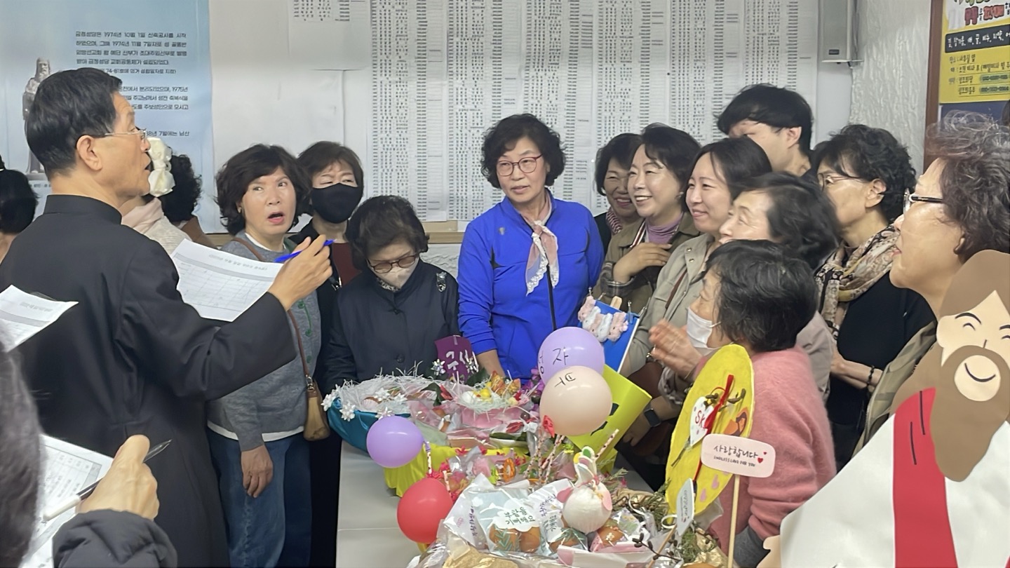 250419 부활계란전시 행사 (9).jpg