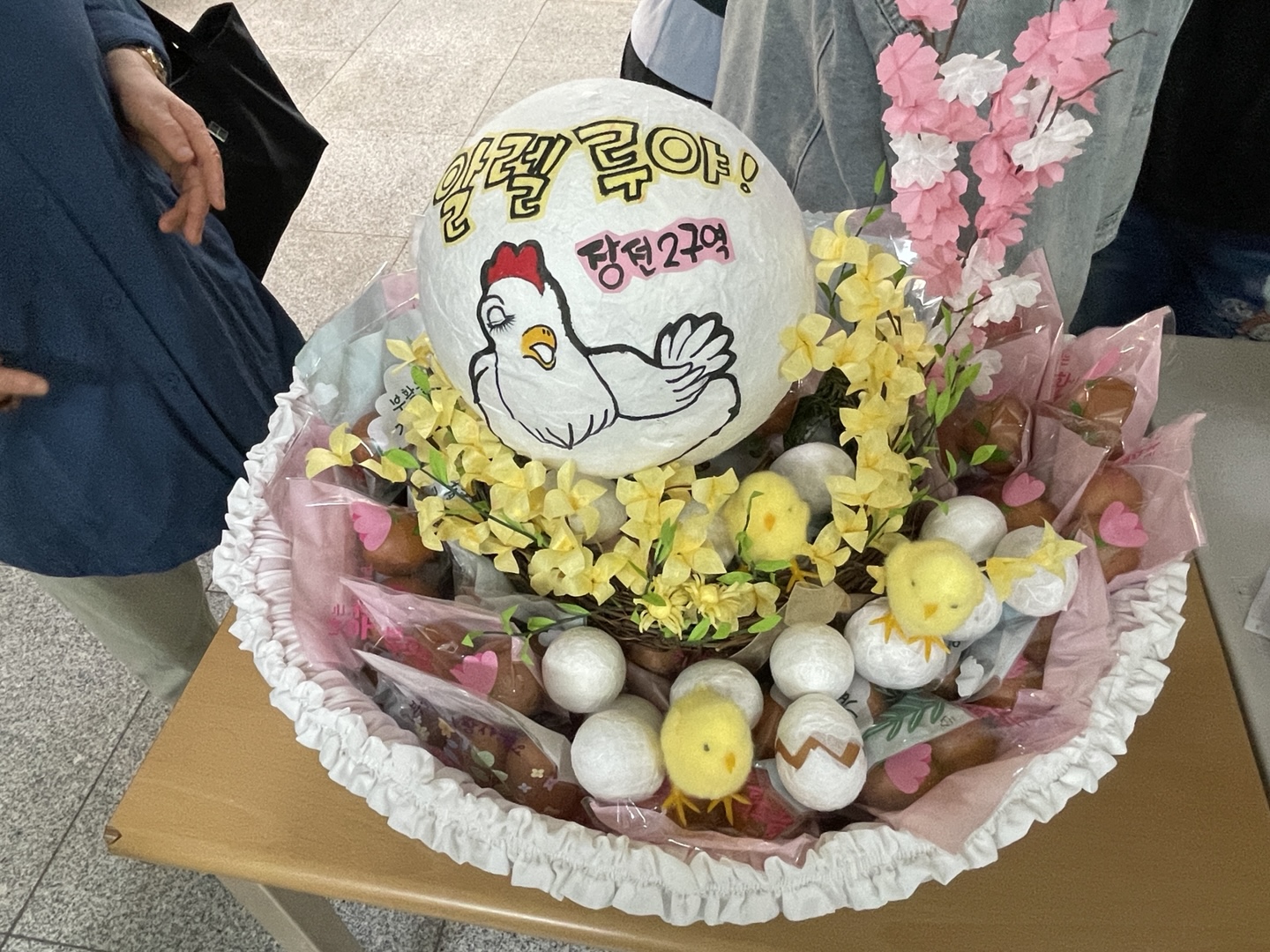 250419 부활계란전시 (12).jpg