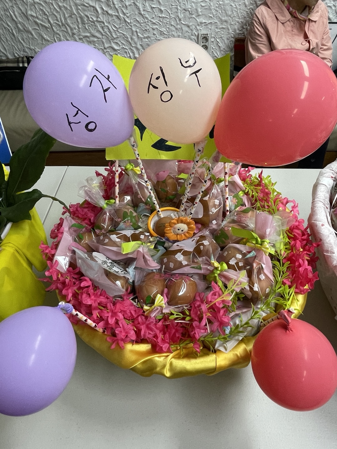 250419 부활계란전시 (7).jpg