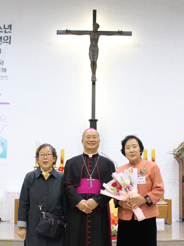2410274 견진성사 개인사진 (32)[1].JPG