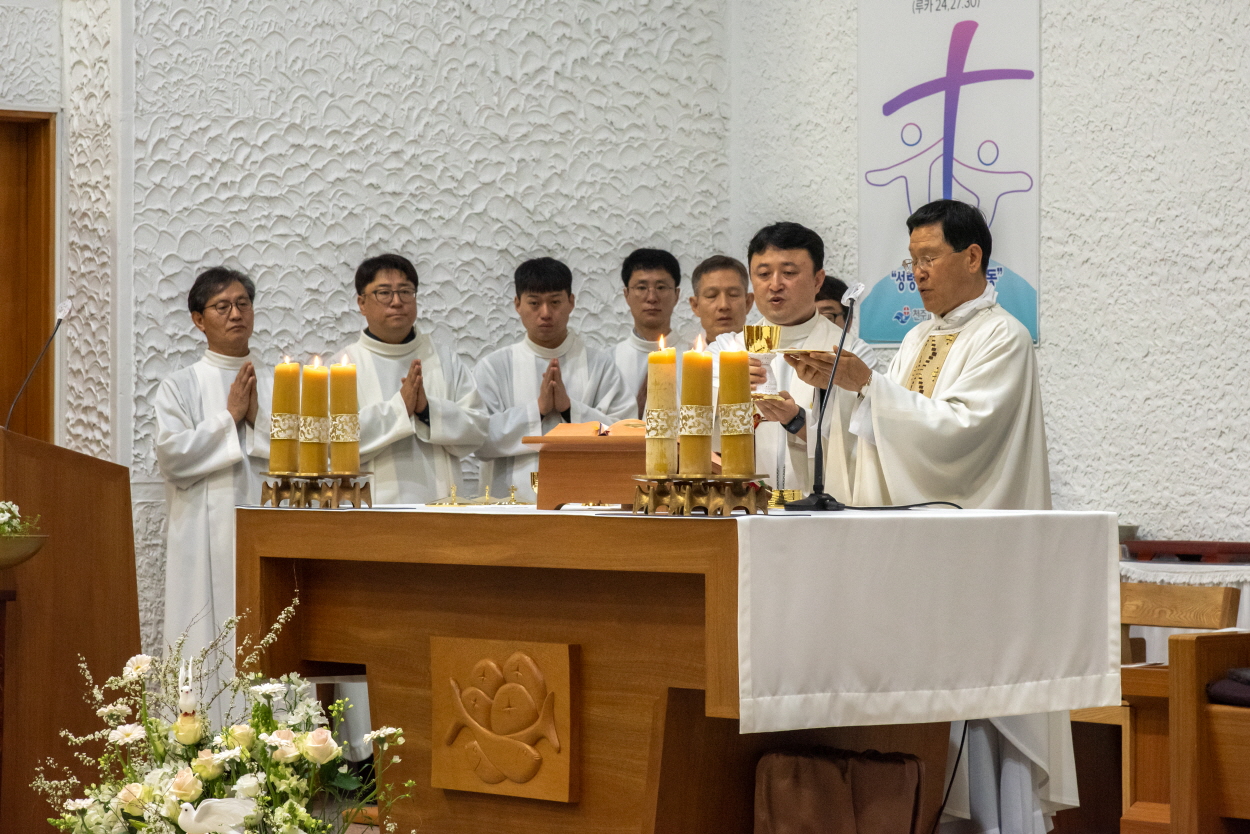 250420_부활대축일 (8).jpg