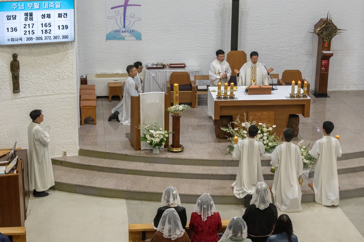 250420_부활대축일 (5).jpg