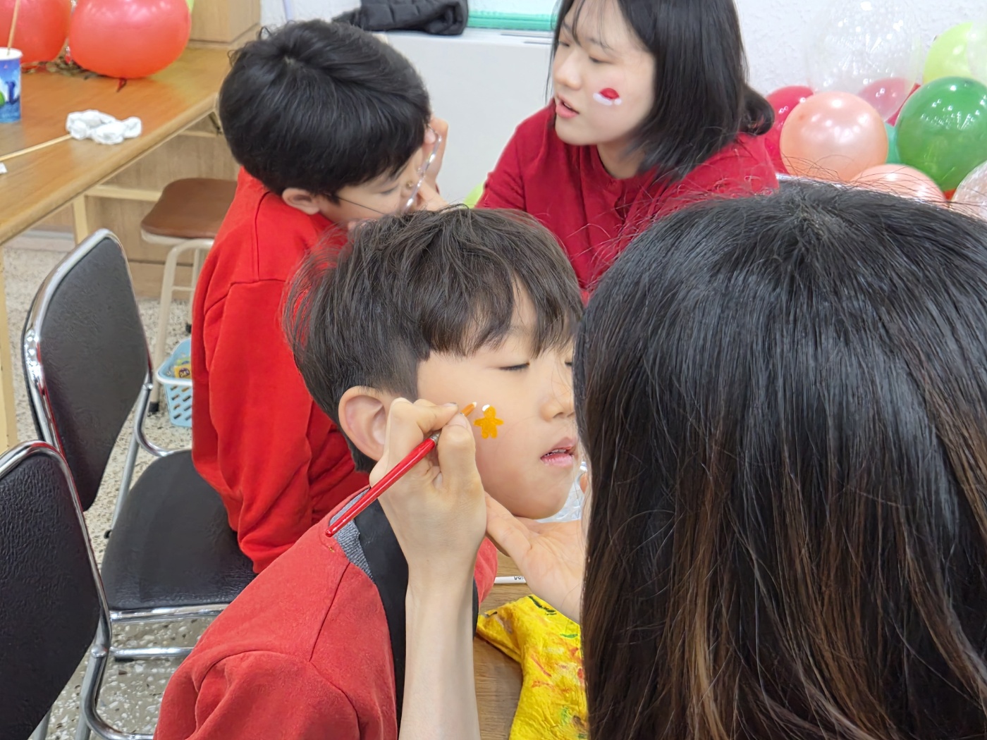 251220 성탄제_은총시장 (34).jpg