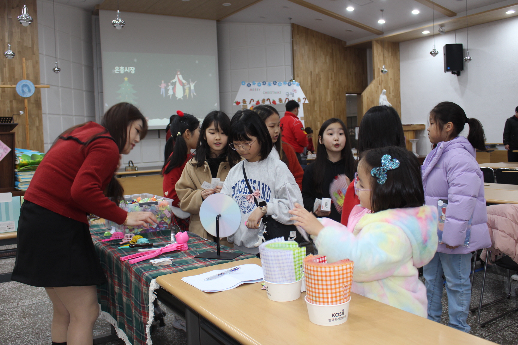 251220 성탄제_은총시장 (15).JPG