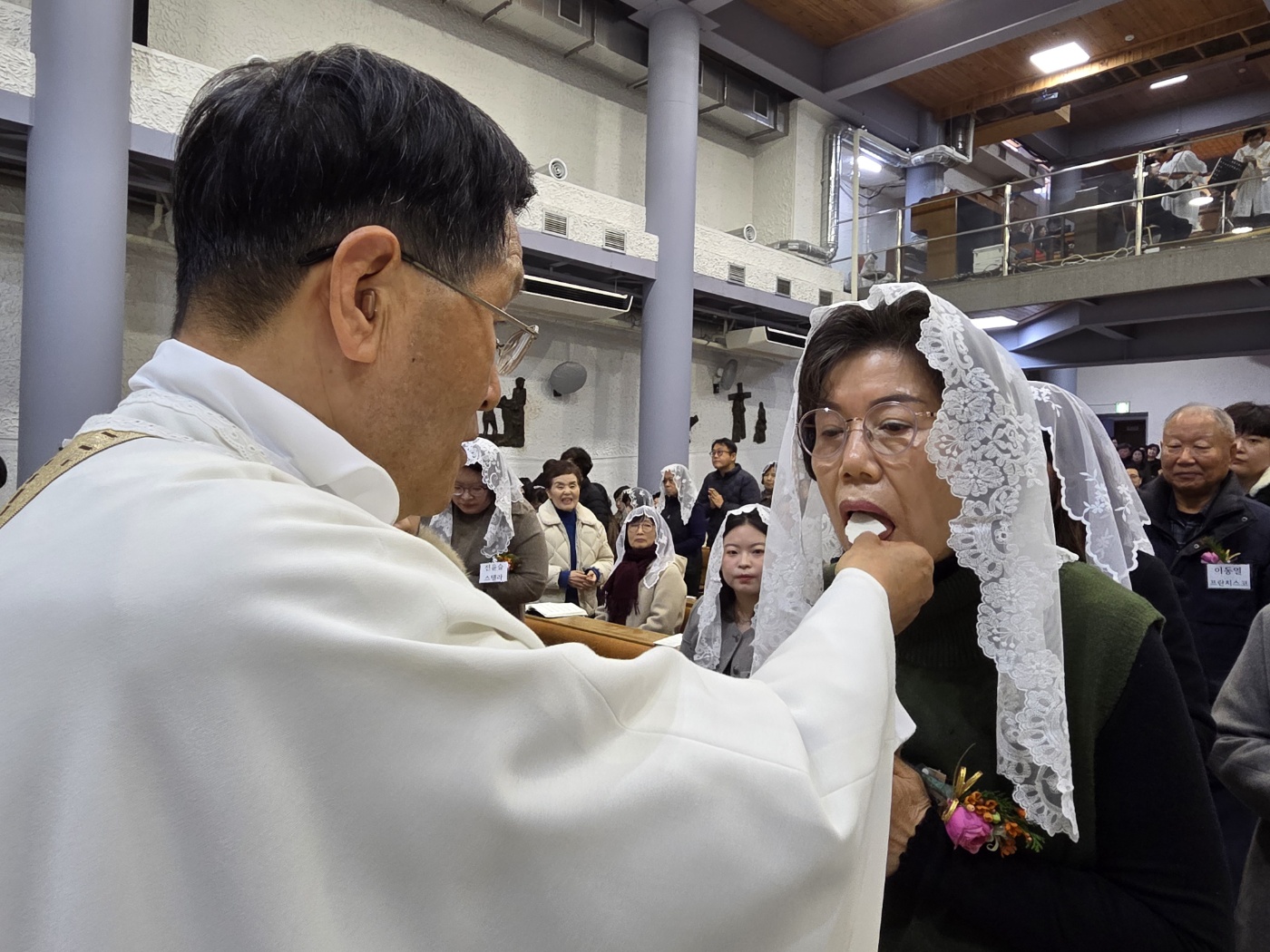 251225 성탄대축일 낮미사_첫영성체 (28).jpg