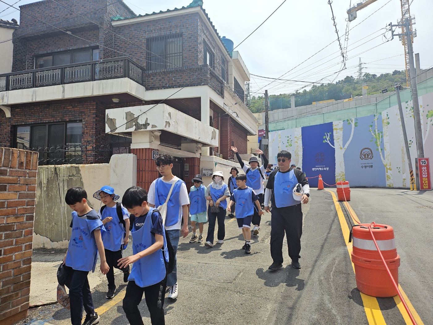 250531 주일학교도보순례 (35).jpg