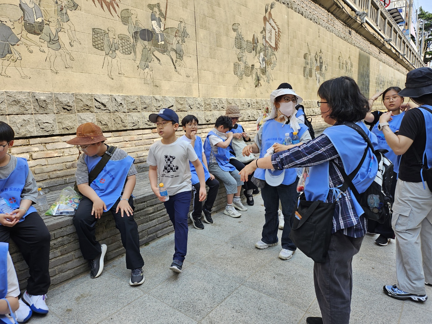 250531 주일학교도보순례 (52).jpg