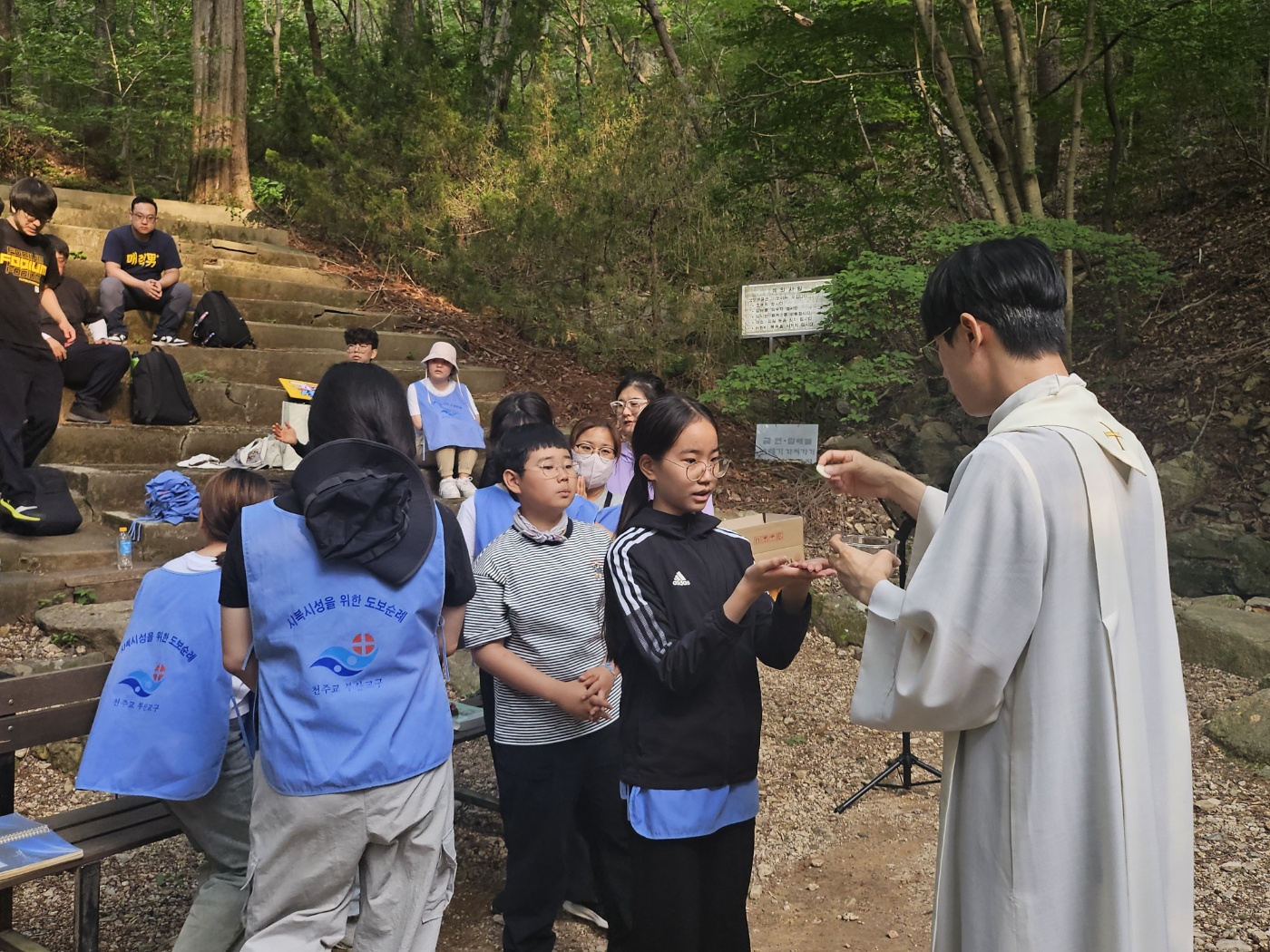 250531 주일학교도보순례 (60).jpg