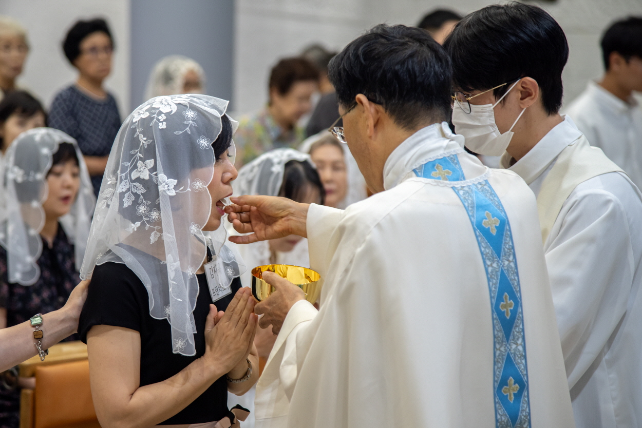 250815_첫영성체_024ps.jpg