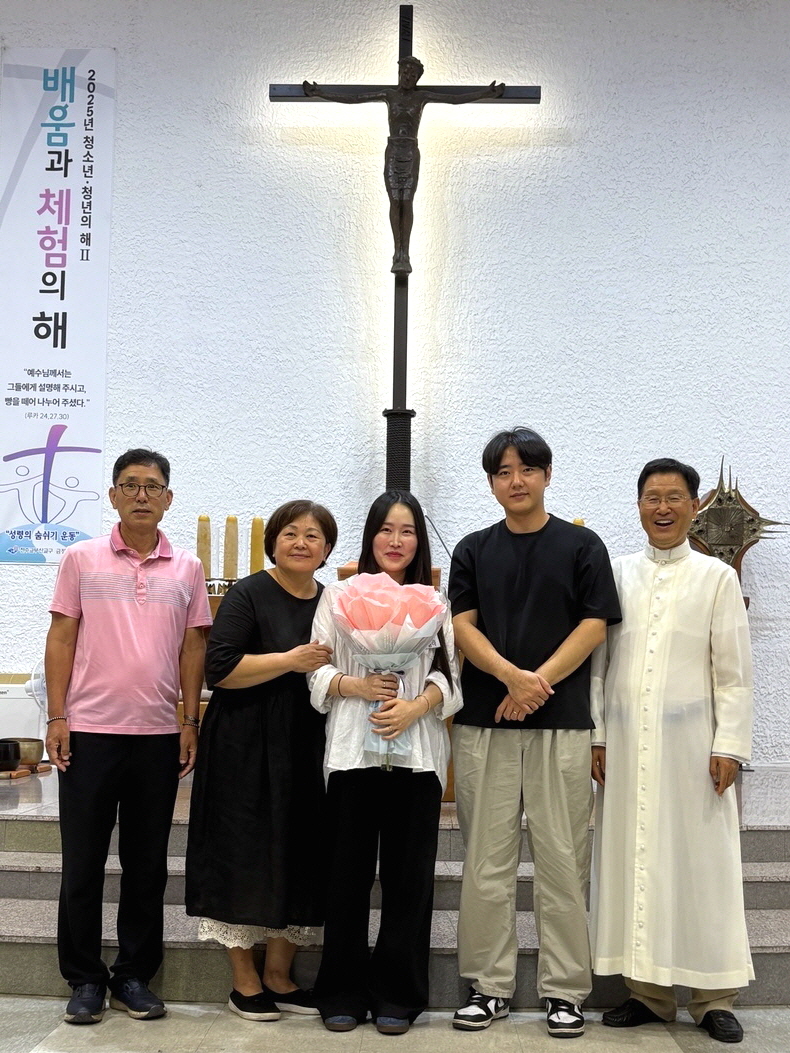250815 세례식 사진_스마트폰 (4).jpg