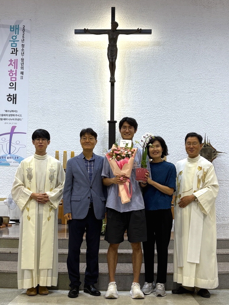 250815 세례식 사진_스마트폰 (18).jpg