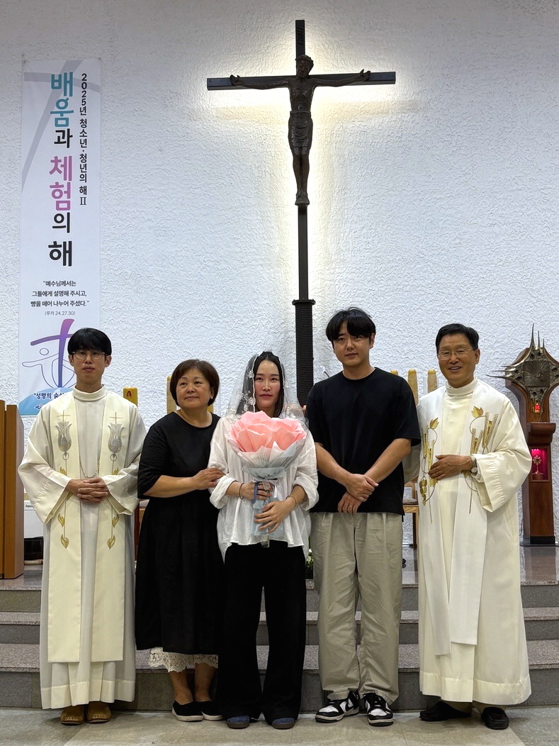 250815 세례식 사진_스마트폰 (19).jpg