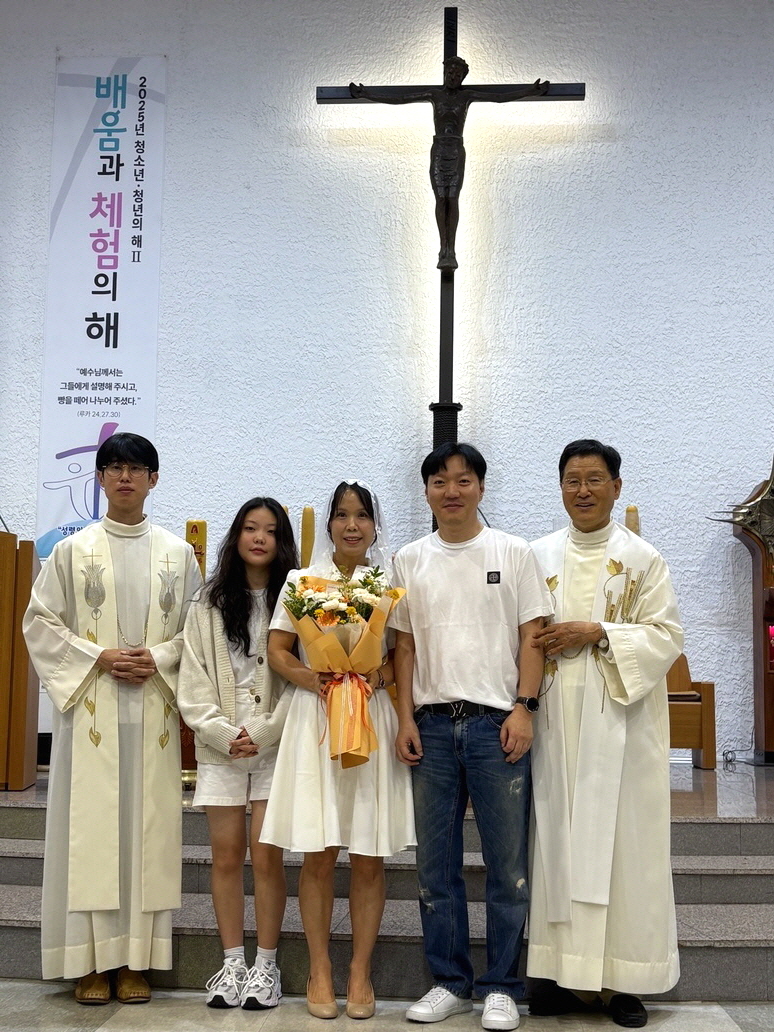250815 세례식 사진_스마트폰 (11).jpg