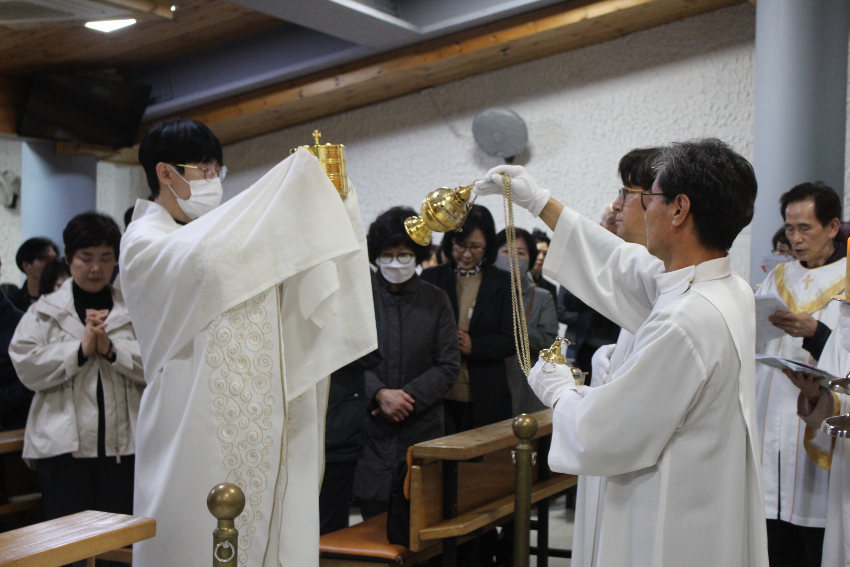 20250417 주님만찬미사 (40).JPG