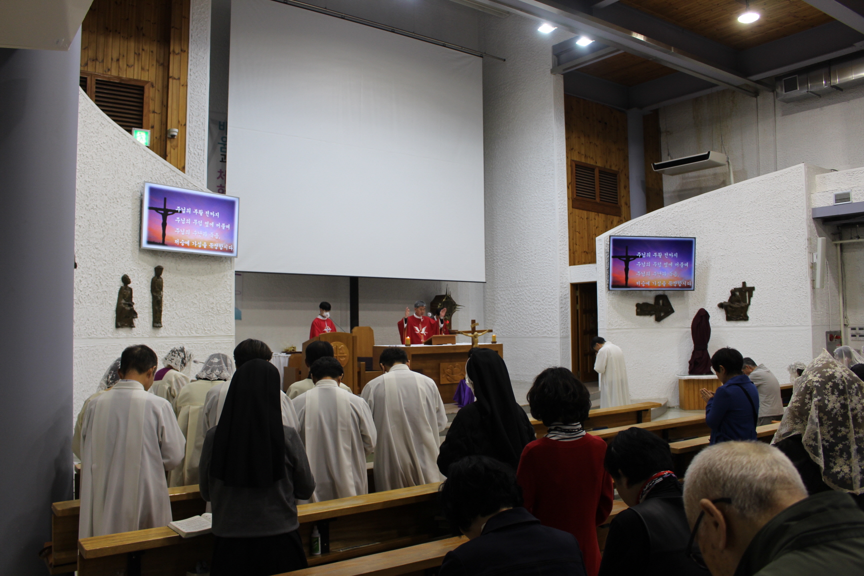 250418 성금요일_4 (5).JPG