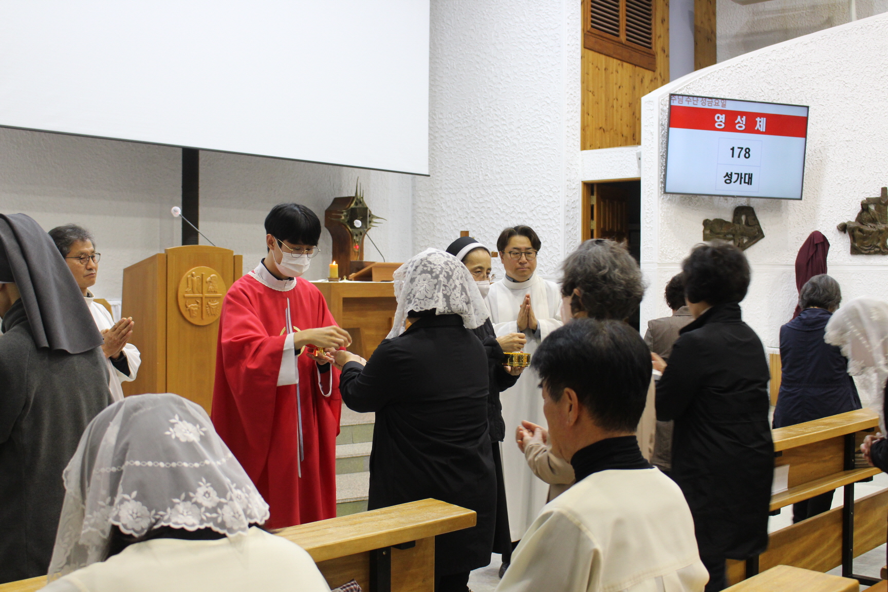 250418 성금요일_4 (3).JPG