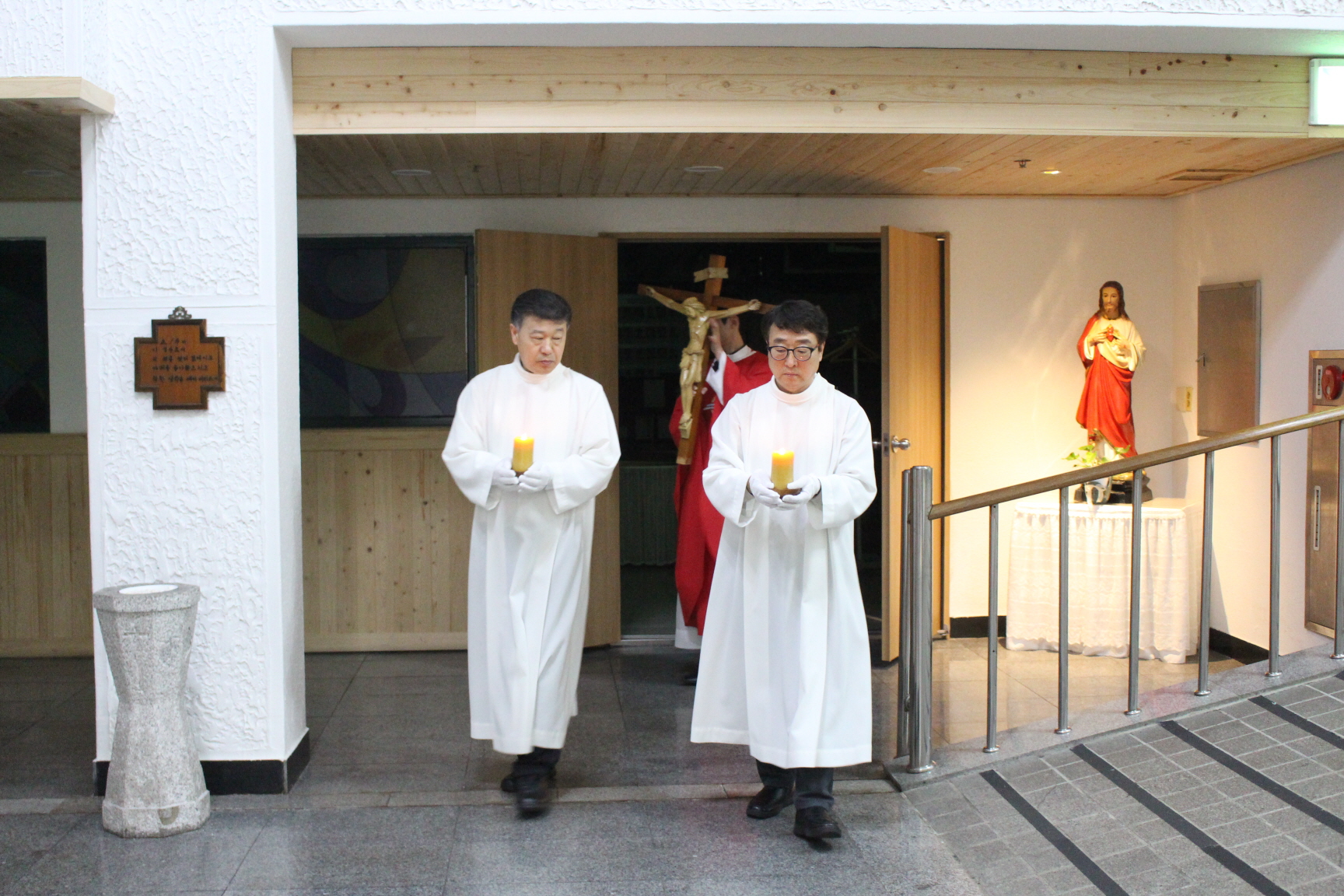 250418 성금요일_3십자가경배 (2).JPG