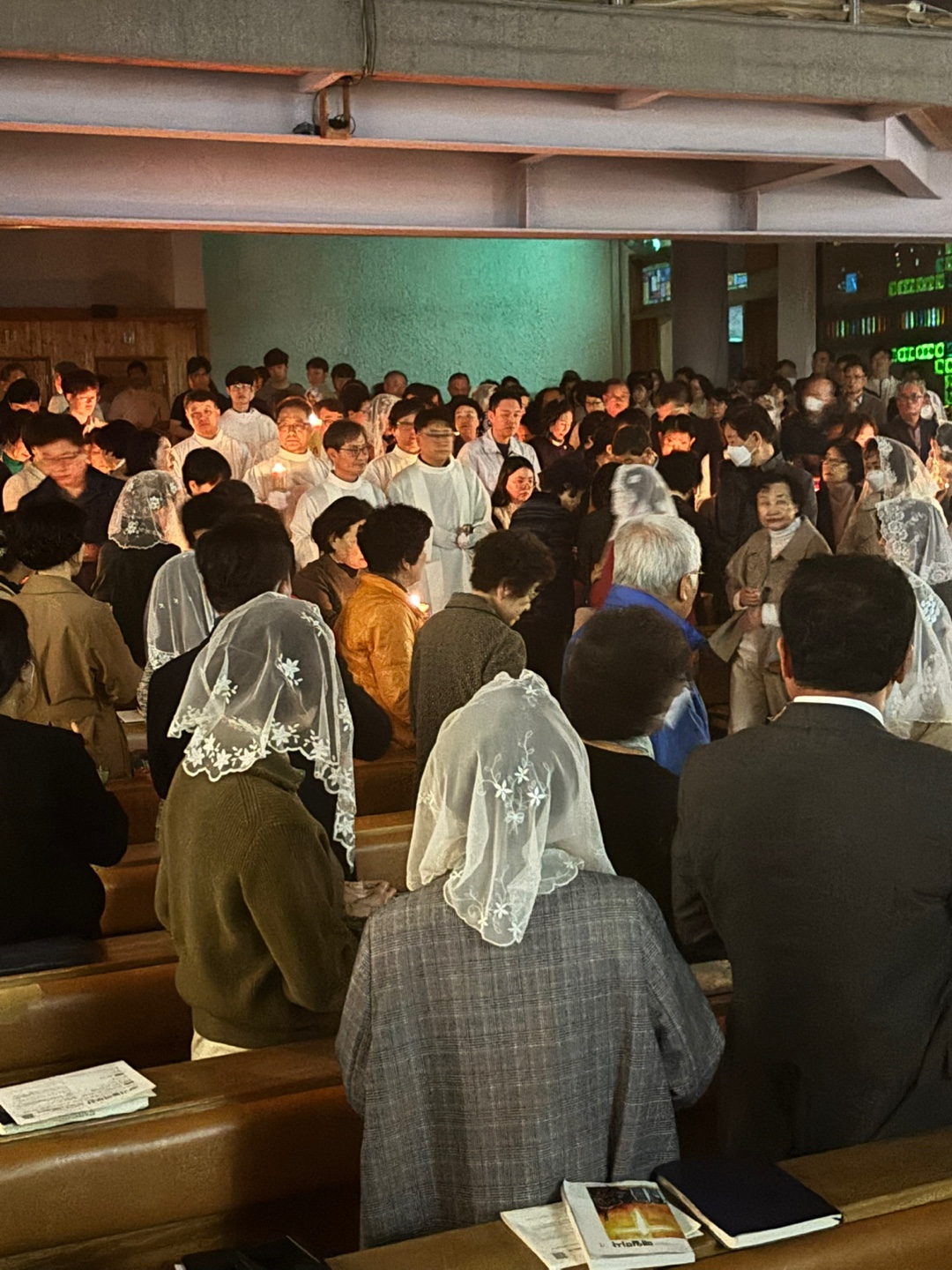 2504119 파스카성야_1빛의예식 (11)2.jpg