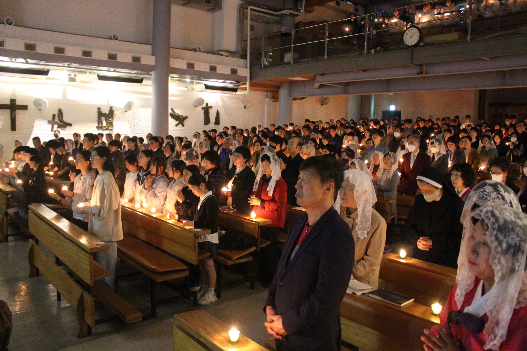 2504119 파스카성야_1빛의예식 (25).JPG