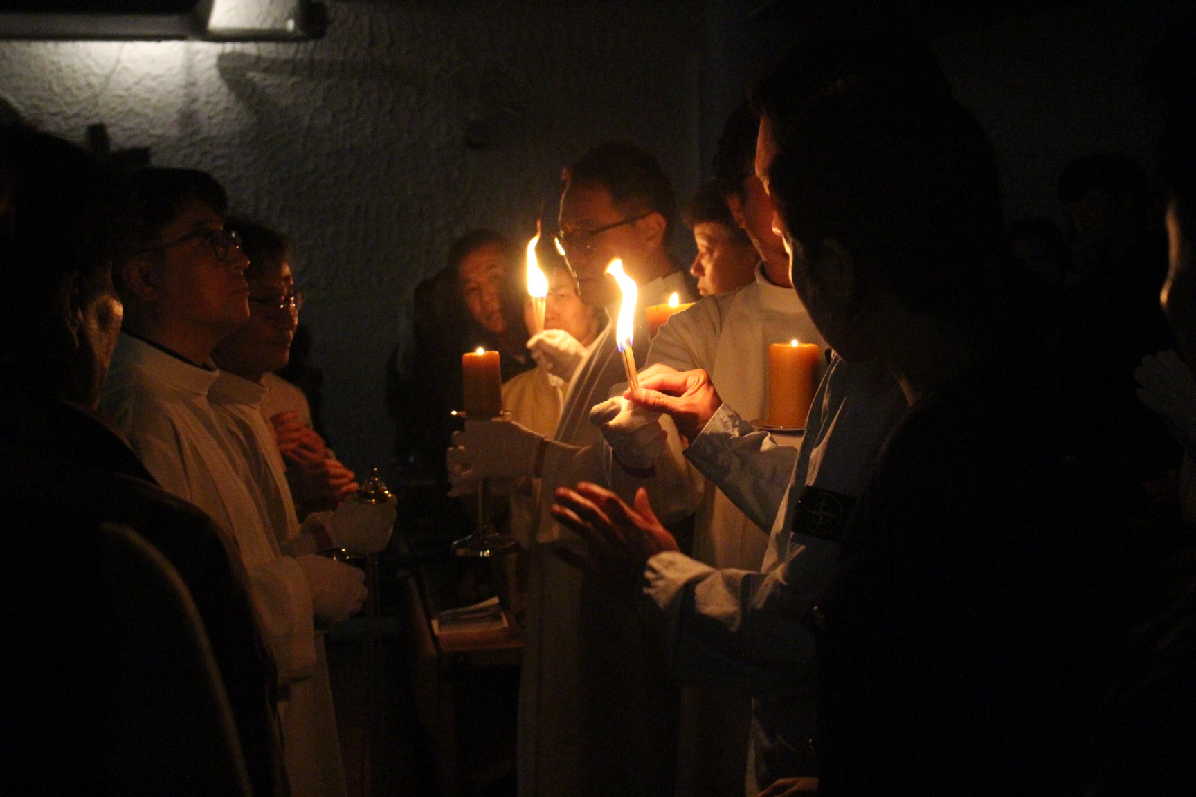 2504119 파스카성야_1빛의예식 (12).JPG