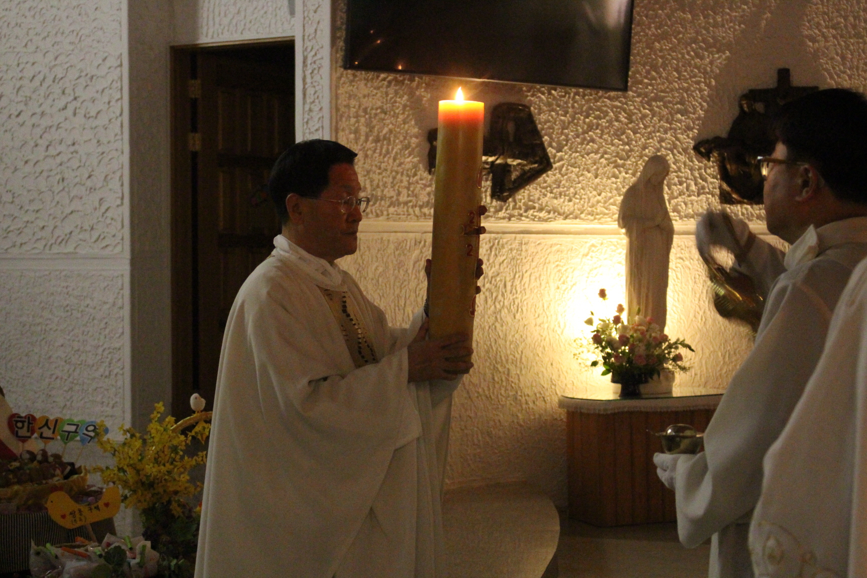 2504119 파스카성야_1빛의예식 (21).JPG