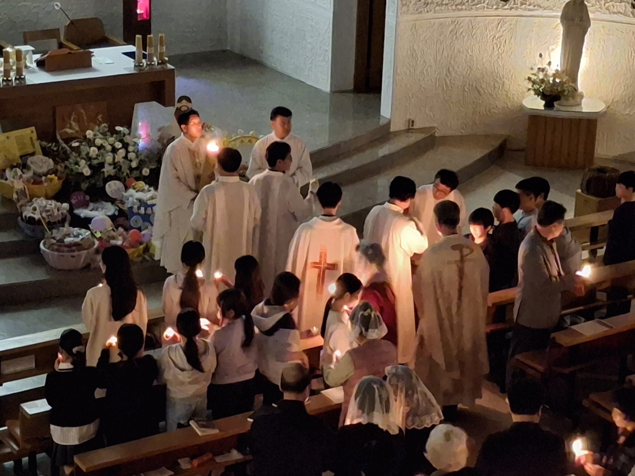 2504119 파스카성야_1빛의예식(2층) (9).jpg