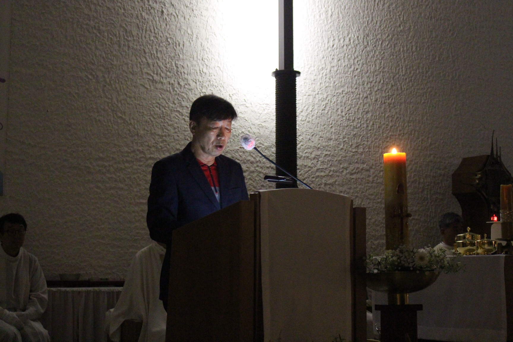 2504119 파스카성야_1빛의예식 (27).JPG