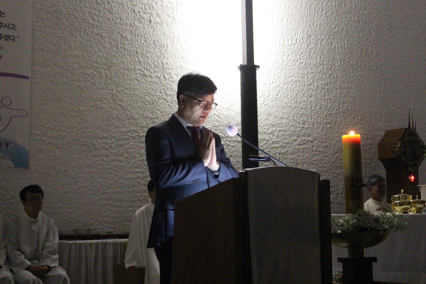 2504119 파스카성야_1빛의예식 (29)1.JPG