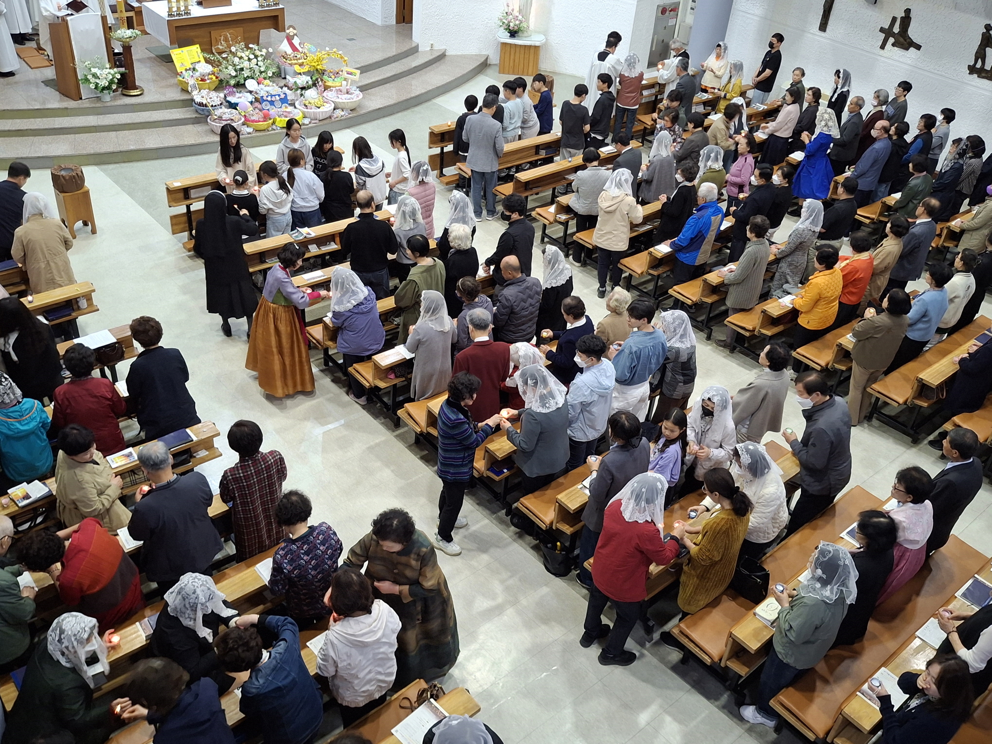 2504119 파스카성야_2말씀전례 (19).jpg