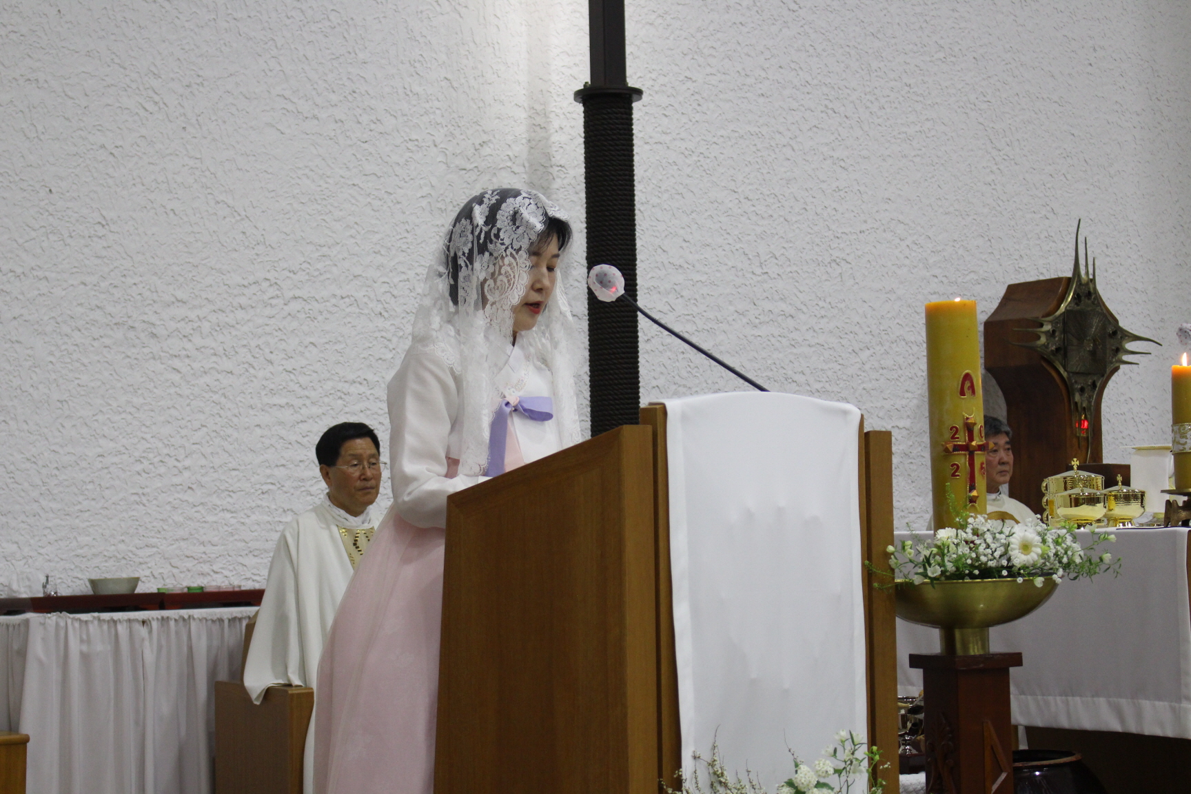 2504119 파스카성야_2말씀전례 (4).JPG